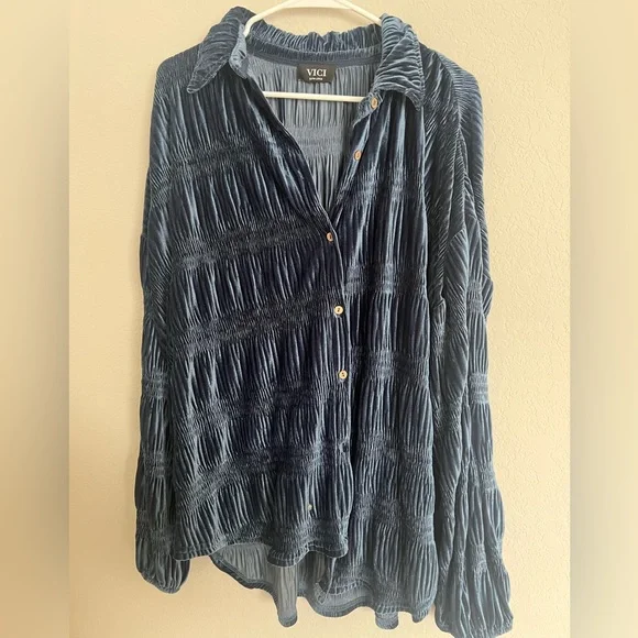 Vici velvet top - Picture 5 of 11